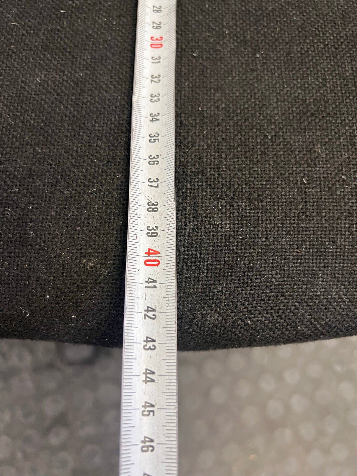 Black Typist Chair on Wheels (Slightly Loose Back Rest) - CLEARANCE