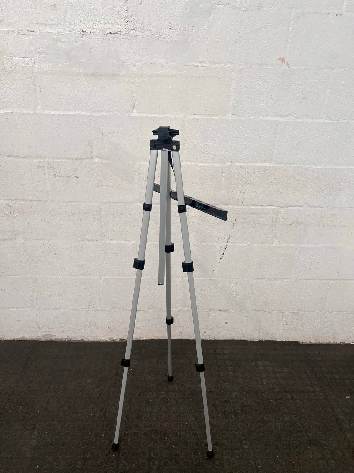 Adjustable Travel Easel