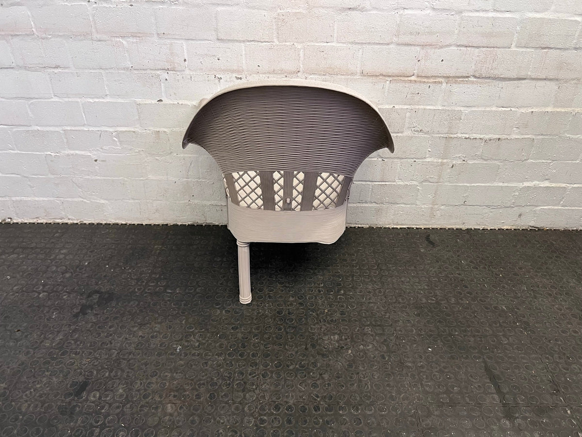 White Wicker Outdoor Chair (Missing Leg)