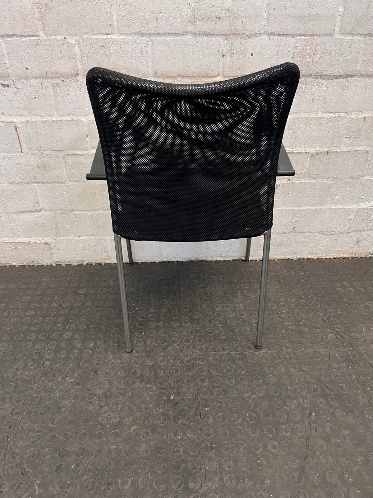 Black Mesh Back Visitors Chair - PRICE DROP