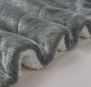 Sherpa Flannel Soft Blanket Available on both sides. Multiple colour. - Gray. 2 - Three Quarter -