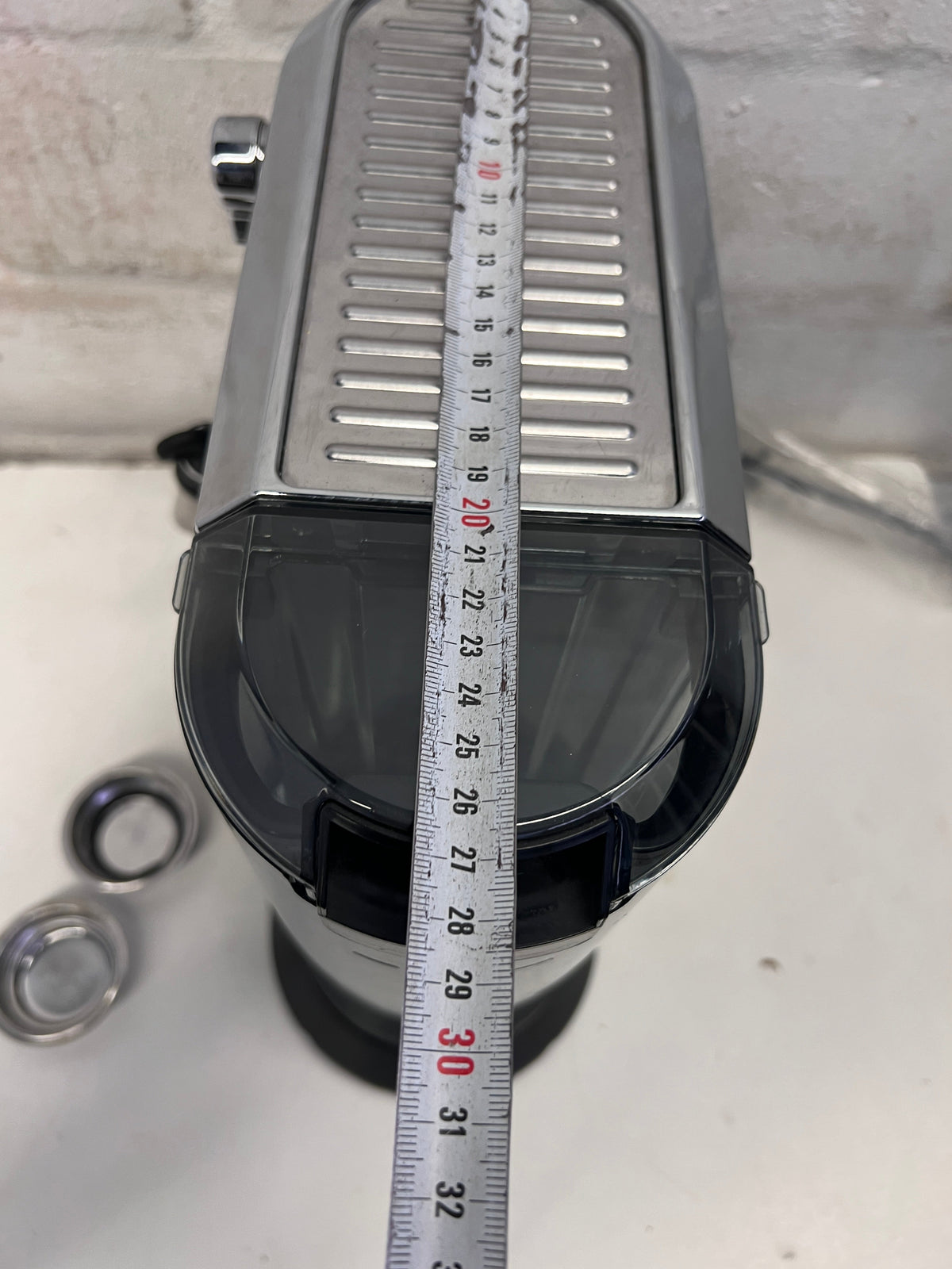 Delonghi Coffee Machine (Slight Water Drip)