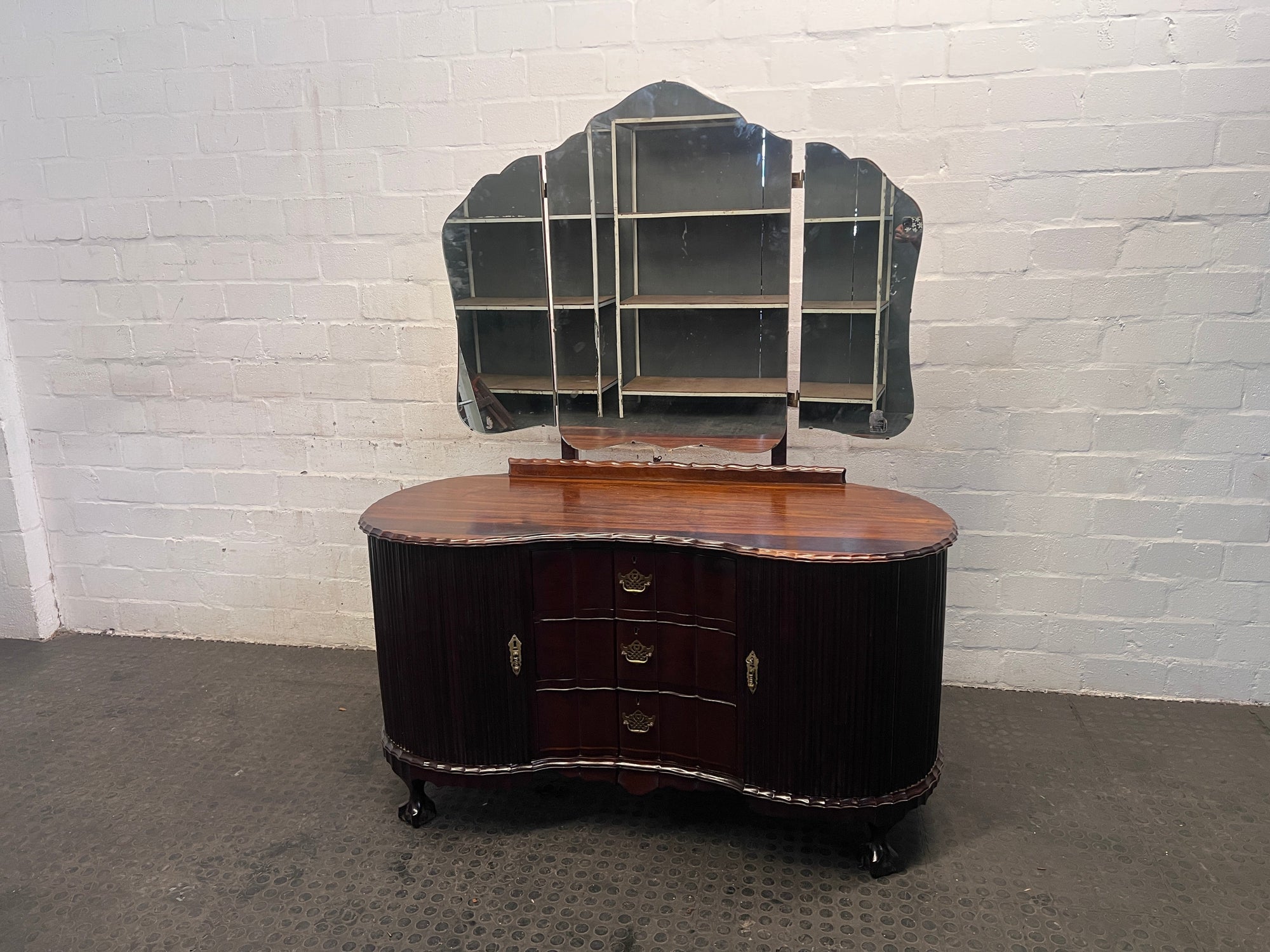 Dressing Table with Folding Mirrors - REDUCED