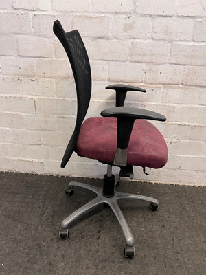 Black and Maroon Office Armchair on Wheels (Stained Seat)