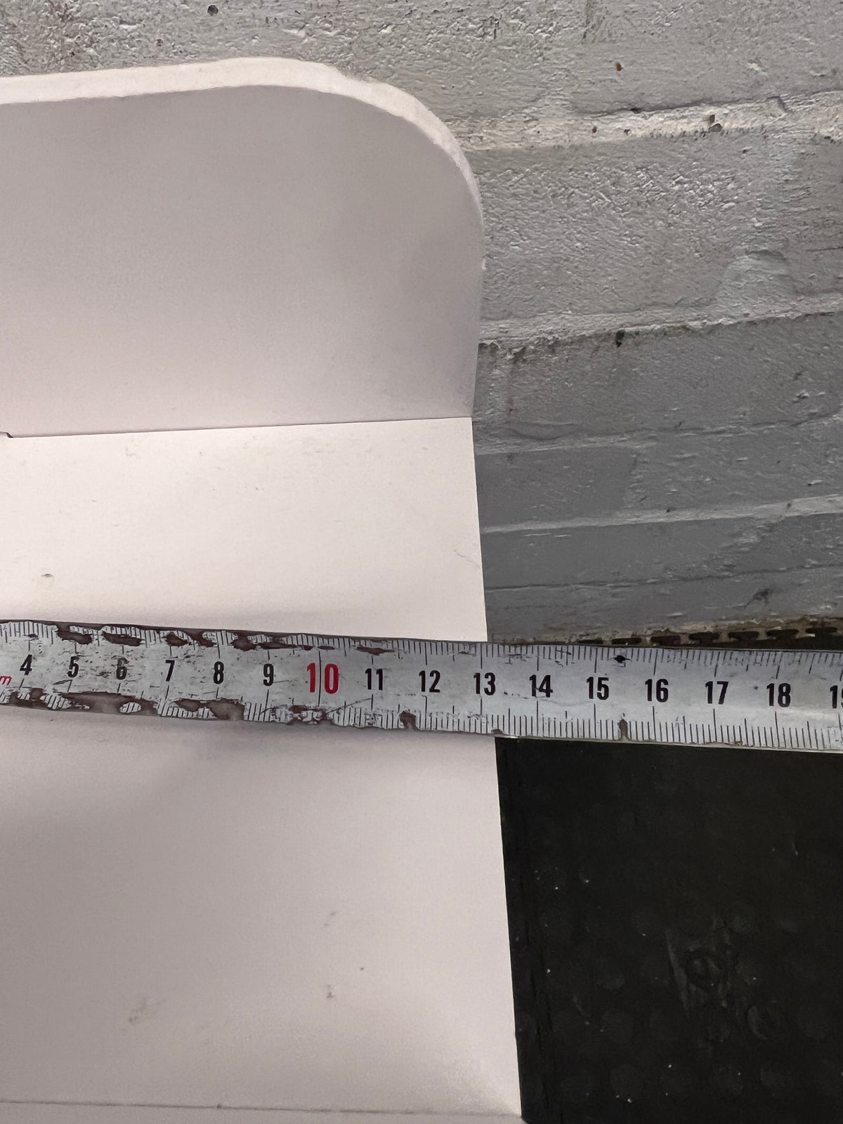 Slim Toilet Paper Unit