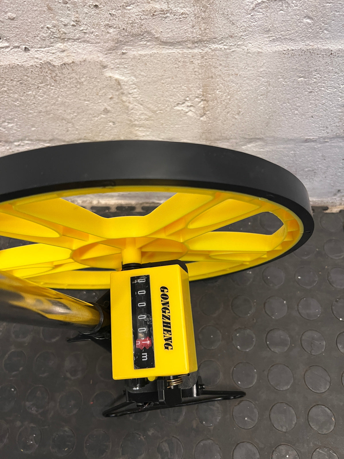 Gongzheng Measuring Wheel - 2ndhandwarehouse.com