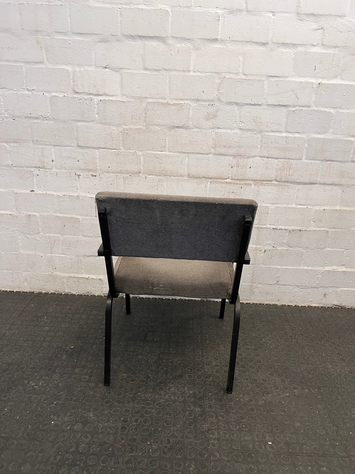 Grey Visitors Chair