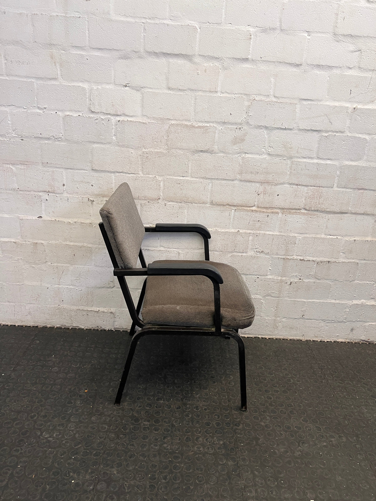 Grey Visitors Chair