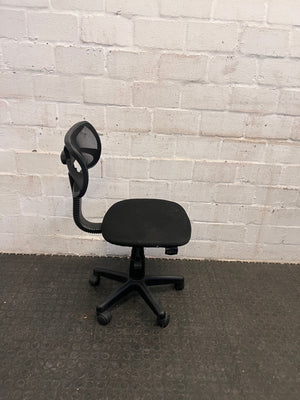 Midback Mesh Typist Chair