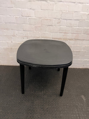 Black Round Plastic Table
