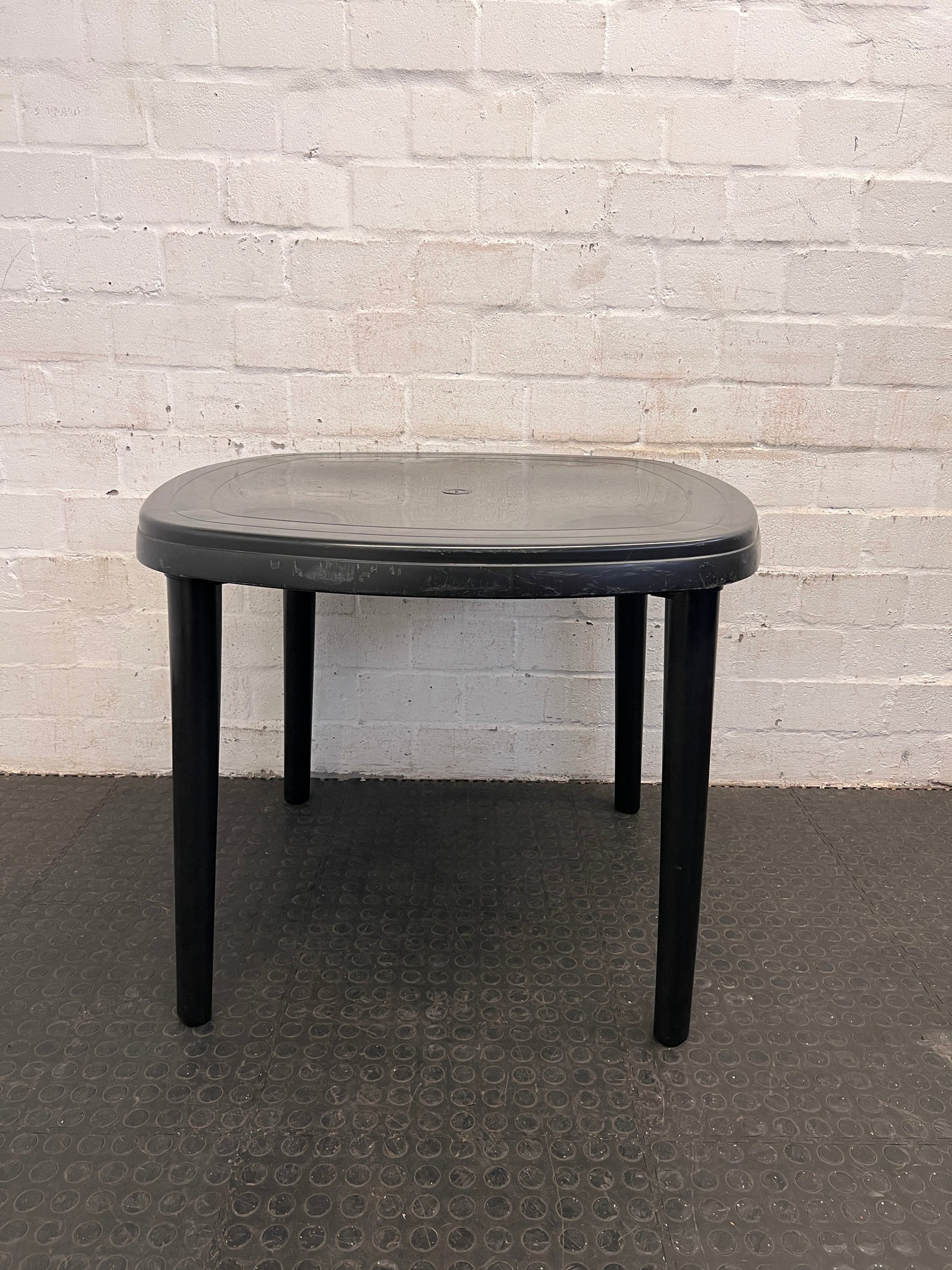 Black Round Plastic Table