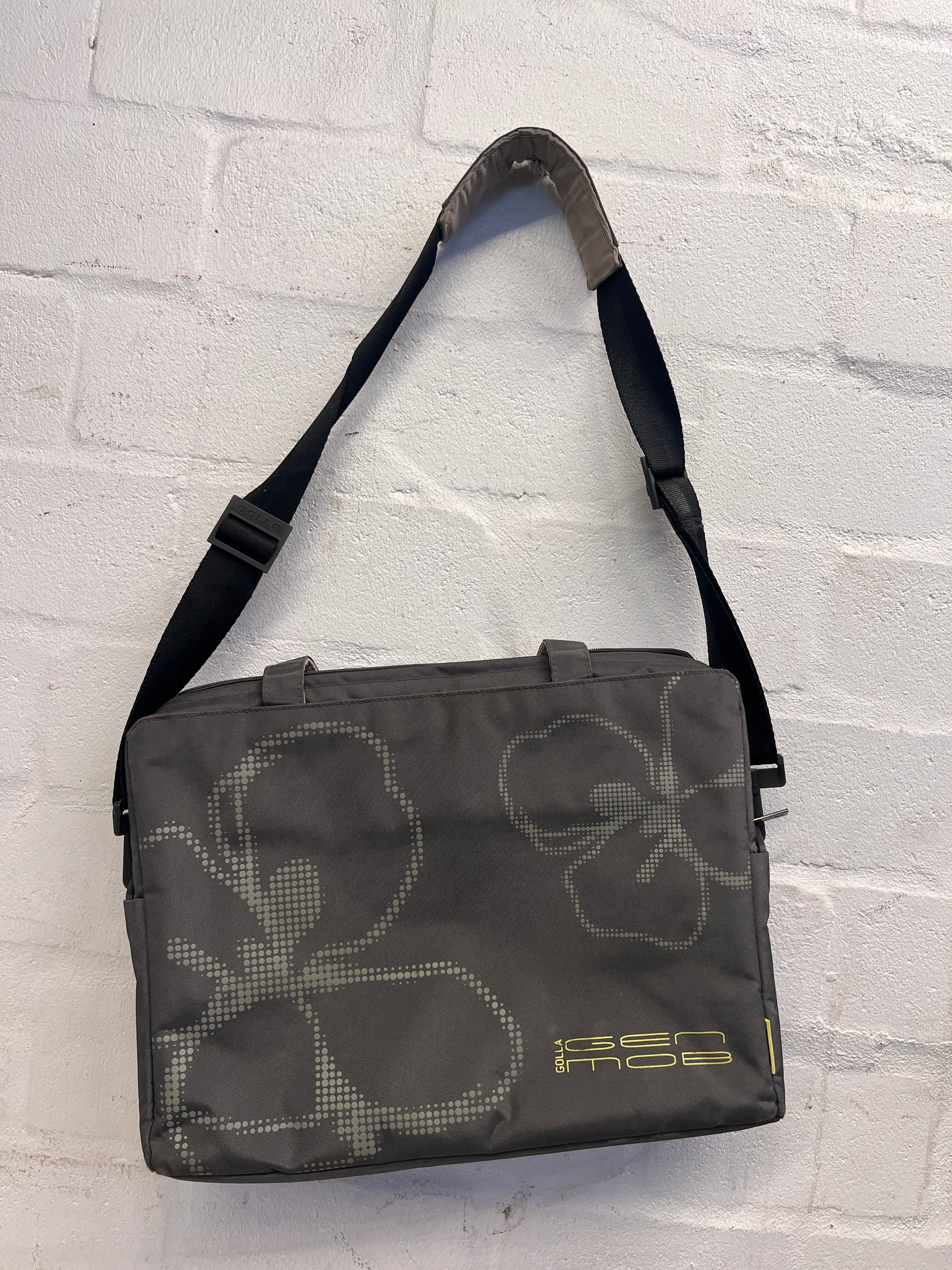 Golla Gen Mob Laptop Bag1