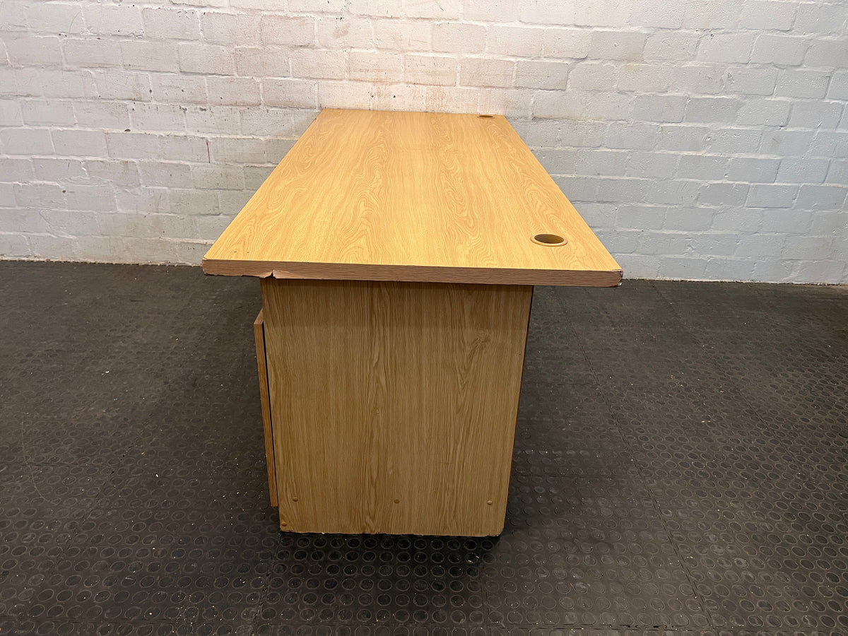 Wooden Print One Door Desk (RHS) - REDUCED