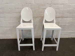 White Plastic Counter Chair