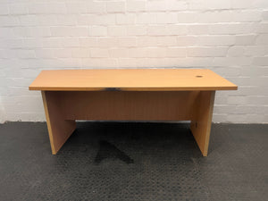 Curved Light Woodprint Desk (Damaged Trim)