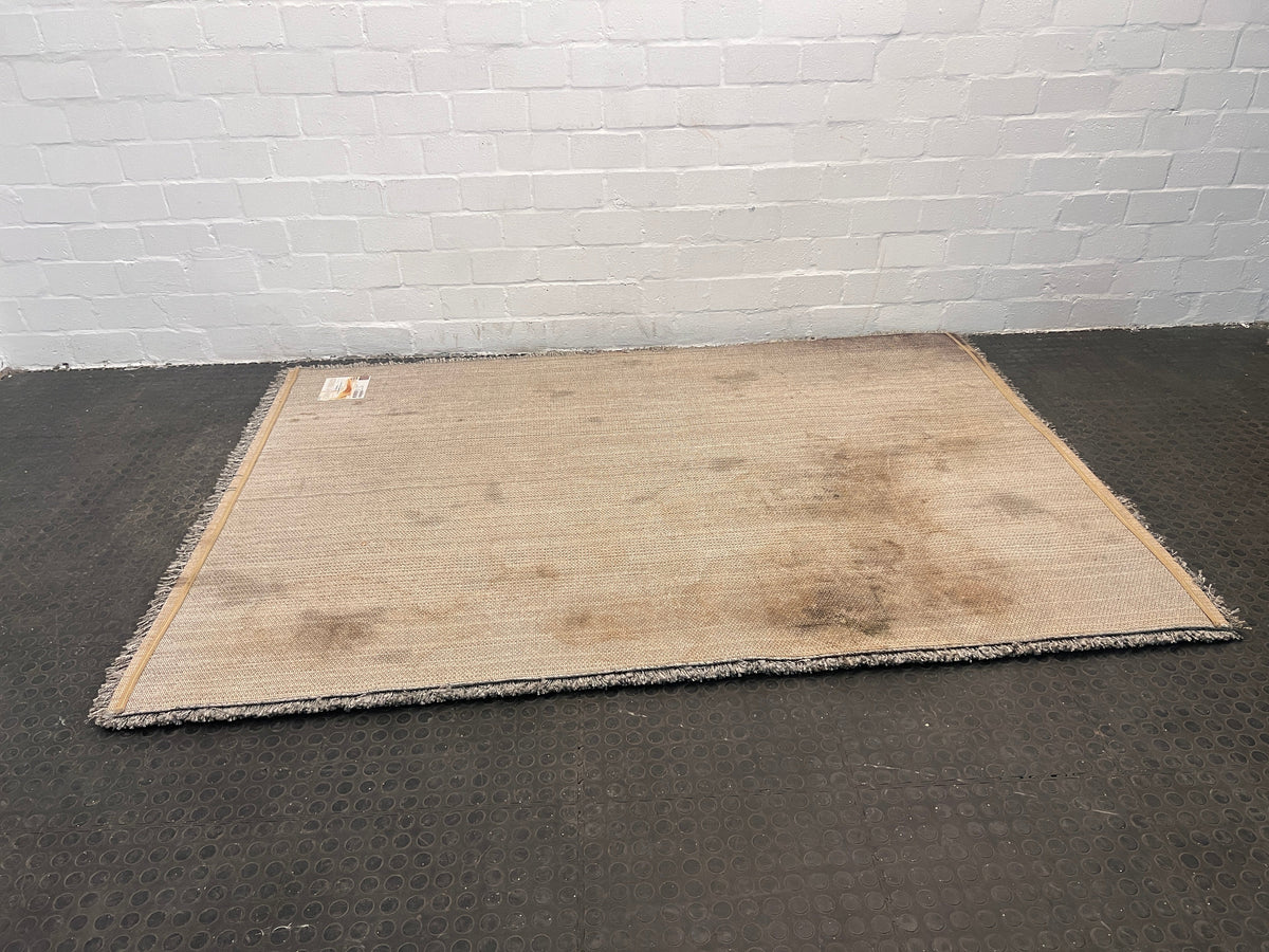 Shaggy Deluxe Beige Carpet (164cm x 234cm / Marks Underneath) - PRICE DROP