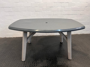 Black Plastic Outdoor Table with Grey Legs