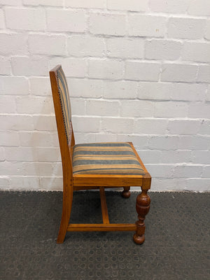 Solid Wooden Striped Seat Dining Chairs with Turned Legs