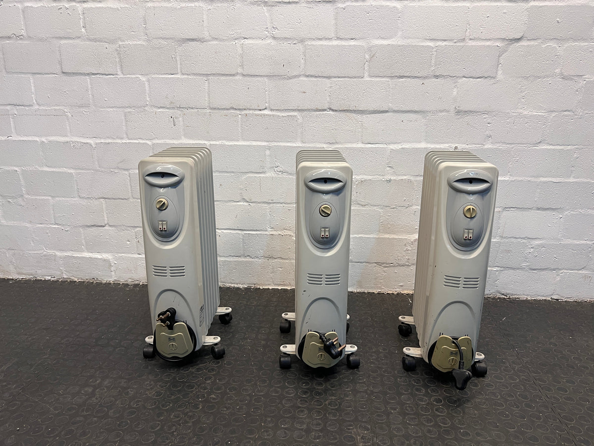 DeLonghi KH590715 Fin Oil Heater