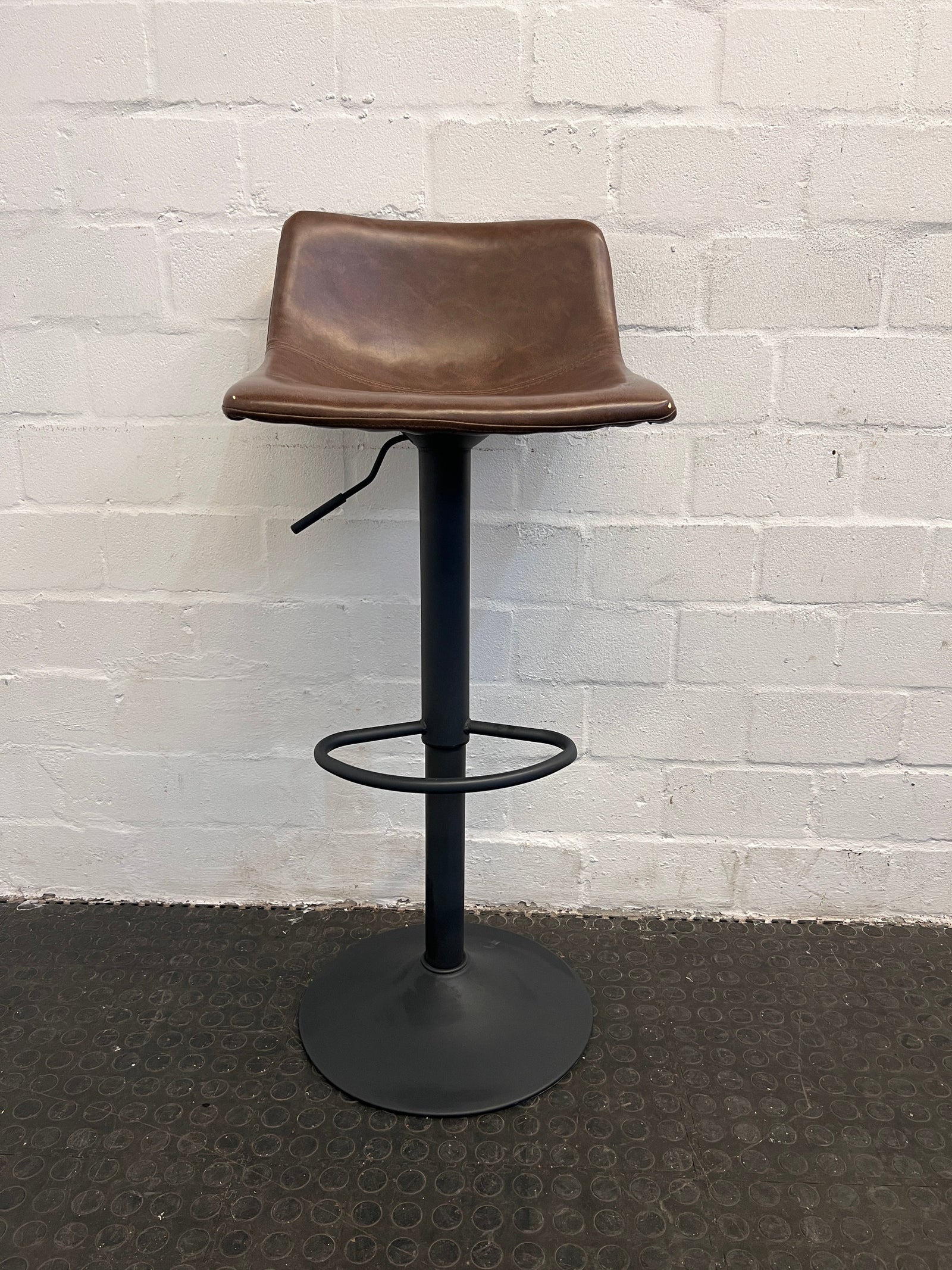 Brown Seat Bar Stool - PRICE DROP - 2ndhandwarehouse.com