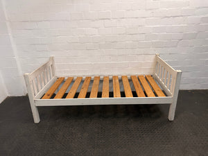 White Wooden Single Bed Frame - REDUCED