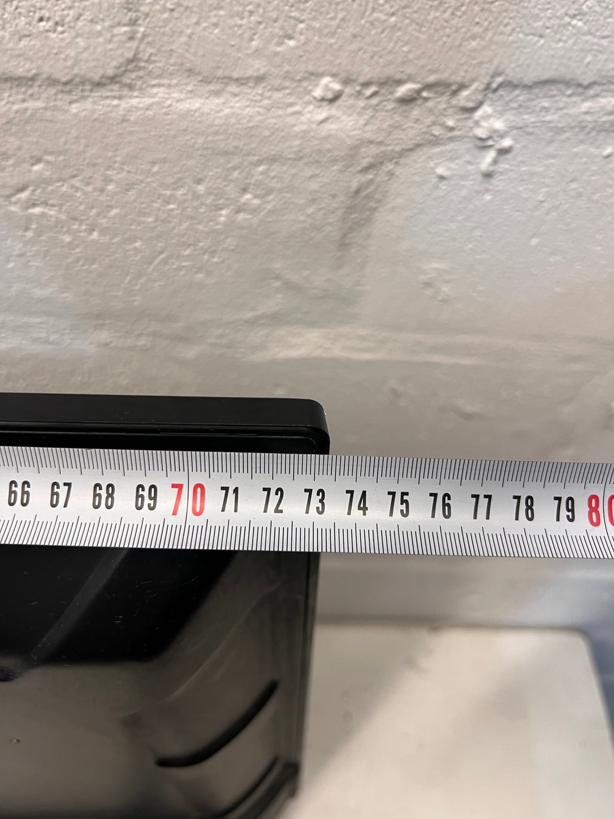 ECCO 32" LED HD TV LH32 - PRICE DROP