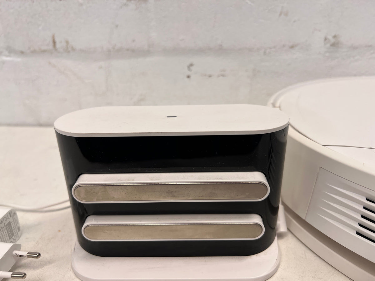 Xiaomi Robot Vacuum / Mop S10 with Spares - 2ndhandwarehouse.com
