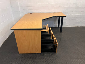 L-Shaped Desks with Four Drawer Credenza(LHS)(160cmx70cmx70cmx74cm)