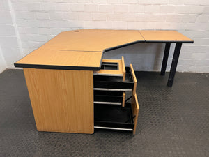 L-Shaped Desks with Four Drawer Credenza(LHS)(180cmx70cmx70cmx74cm)