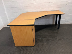 L-Shaped Desks with Four Drawer Credenza(LHS)(180cmx70cmx70cmx74cm)