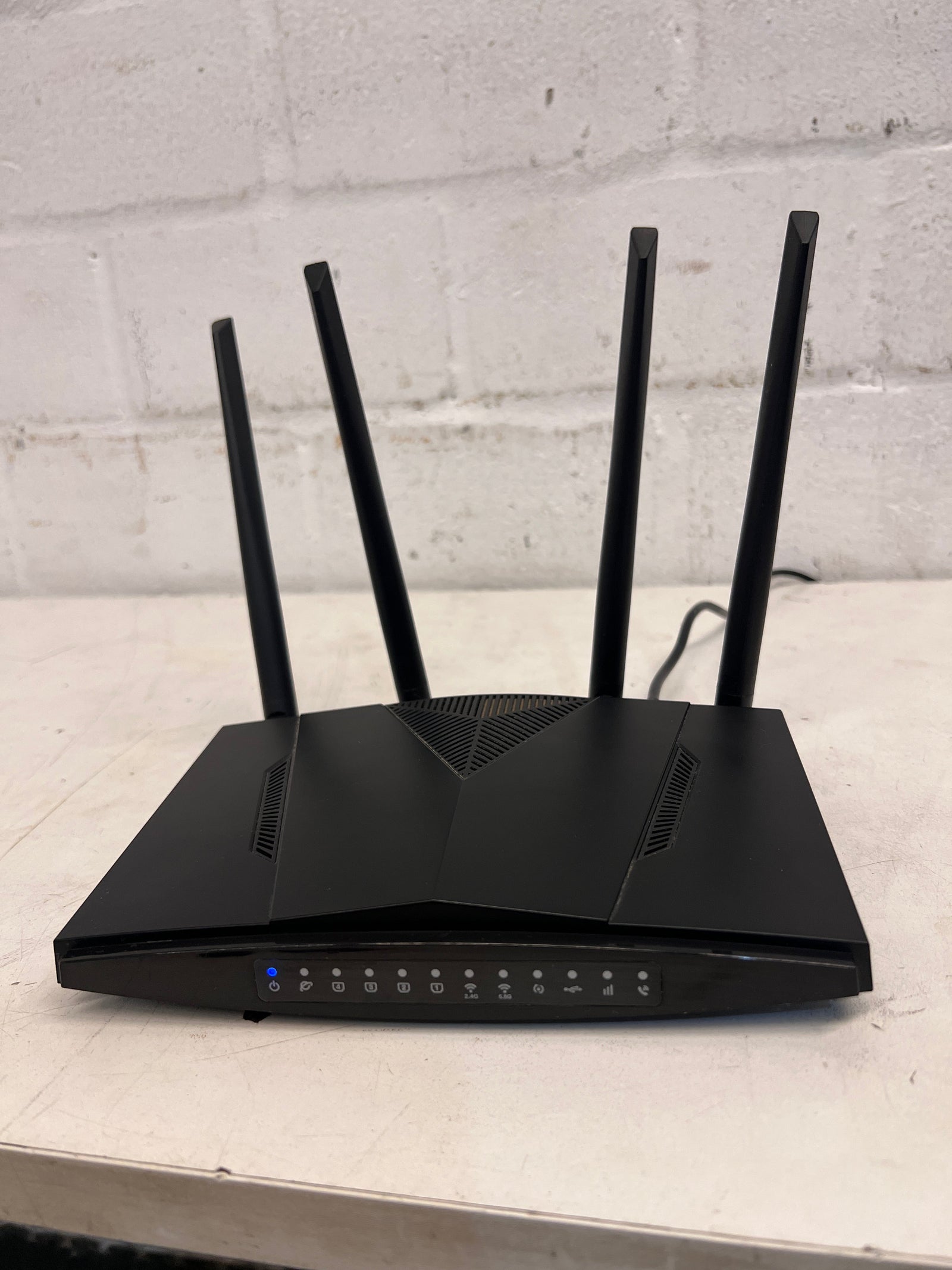 Fibre LTE Wi-Fi AC1200 (Takes SIM Card) - PRICE DROP