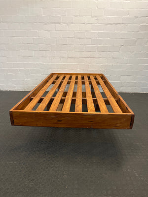 3/4 Wooden Floating Bed Frame - REDUCED