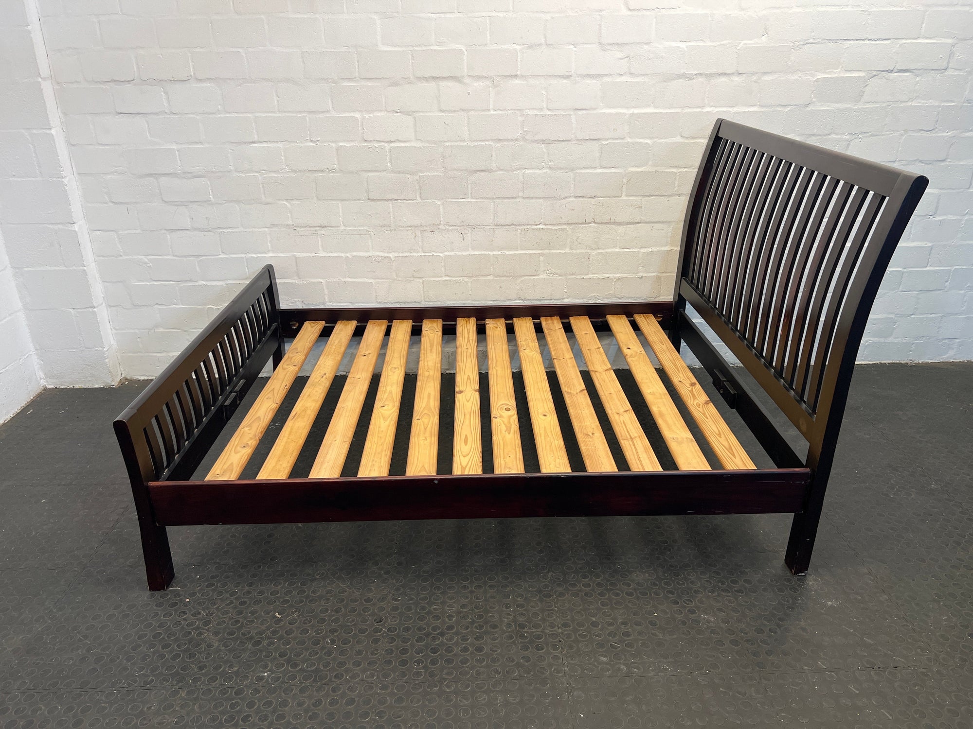 Wooden Slatted Queen Size Sleigh Bed