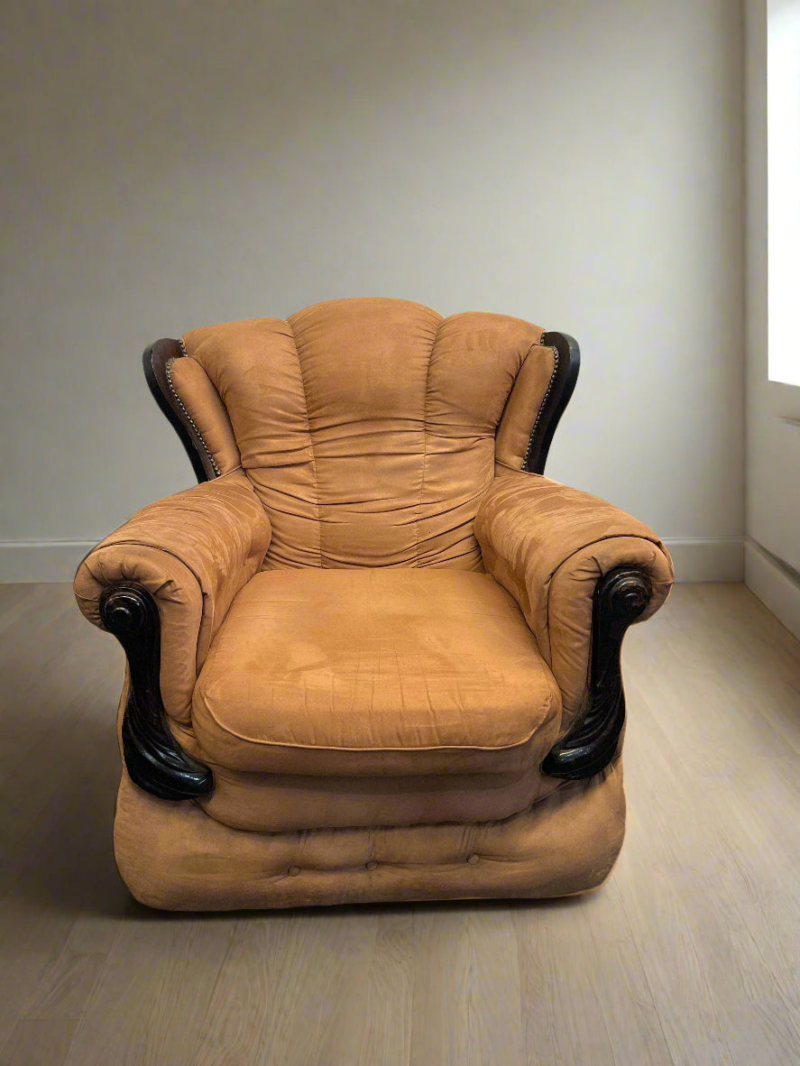 Classic Single-Seater Armchair
