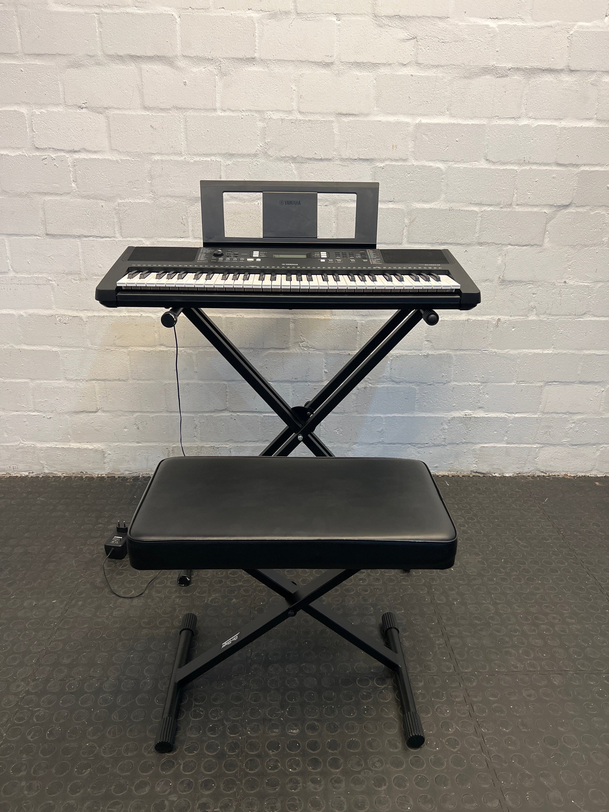 Piano keyboard with Chair