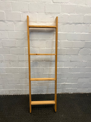 Wooden towel ladder