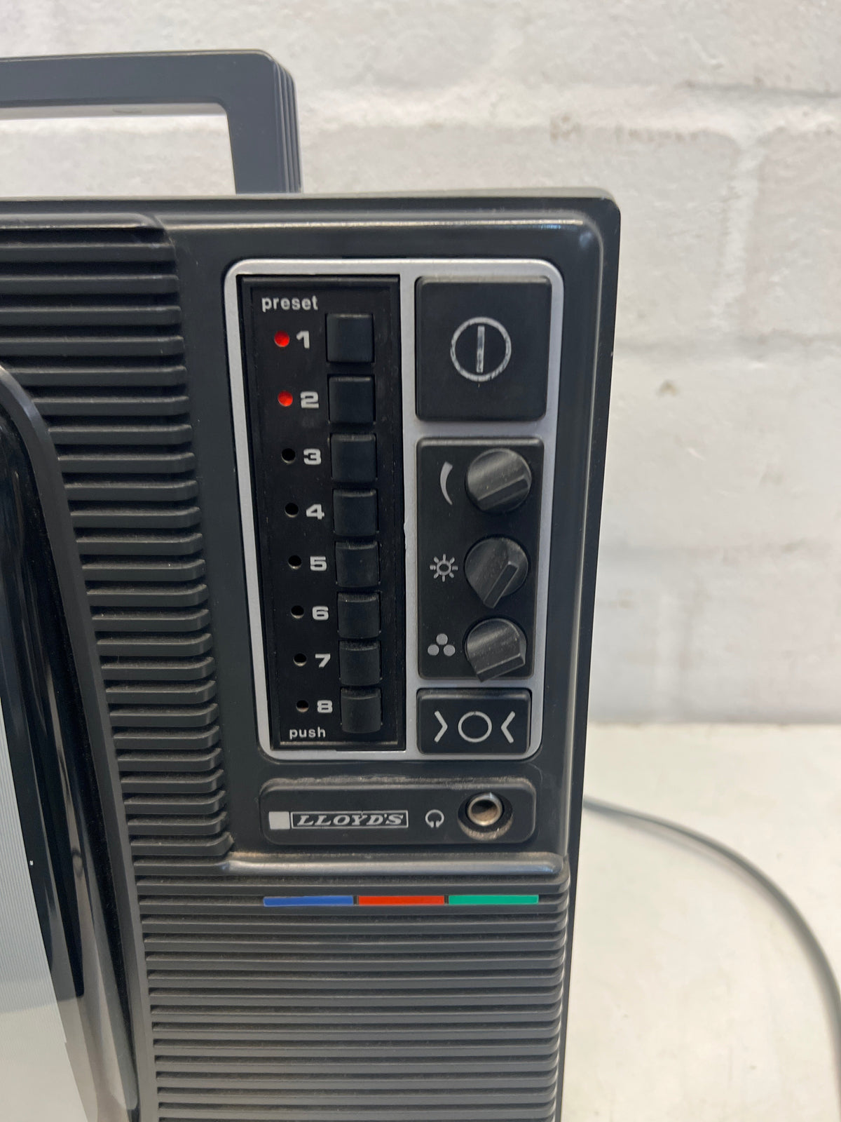 Swazi STVR - L3783 Tube Tv - PRICE DROP