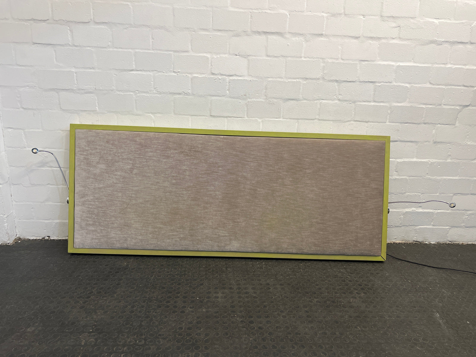 Green Headboard with Lights (Height 85.5cm) x (Width: 200.5cm) - REDUCED - 2ndhandwarehouse.com