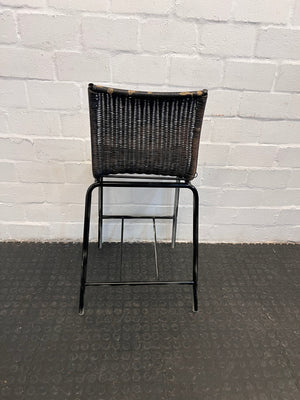 Black Whicker Chair with Metal Frame (Needs to be Repainted)