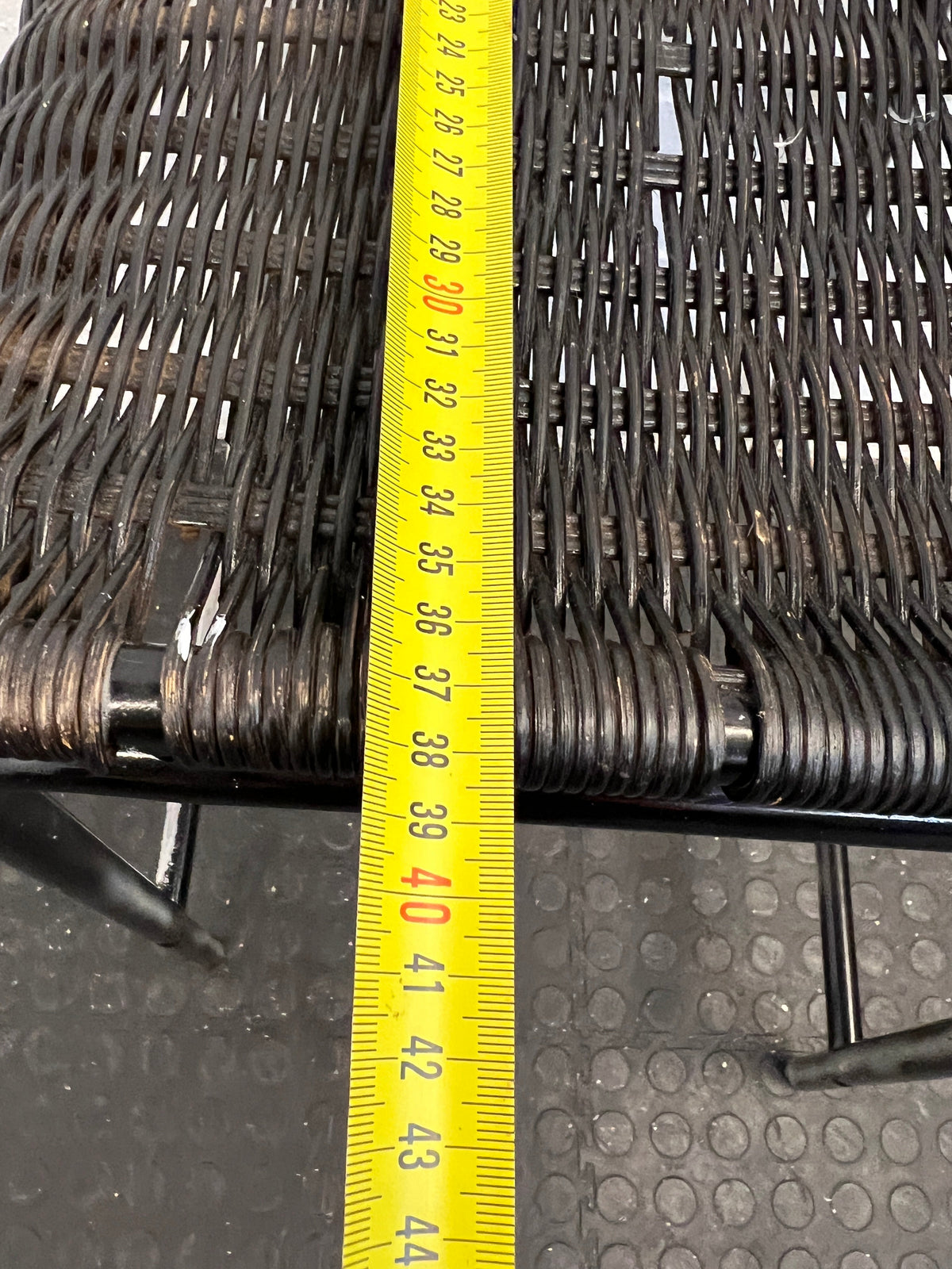 Black Whicker Chair with Metal Frame (Needs to be Repainted)