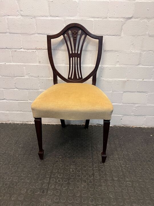 Shield &amp; Wheat Sheaf Carved Chippendale Styled Dining Room Chairs - 2ndhandwarehouse.com
