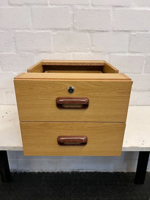 Small Light Brown Chest of Drawers with Lock (Missing Key/Top of Drawers)