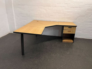 L-Shaped Wooden Desk with Two Drawers (One Missing Handle) (Width: 180cm) (Height: 75cm)