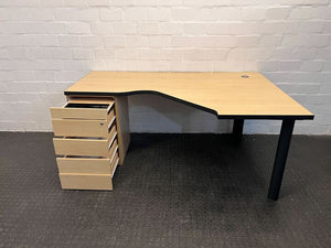 Light Brown L-Shaped Wooden Desk with Five Drawers (Very Minor Damage) (Width: 180cm) (Height: 74cm)