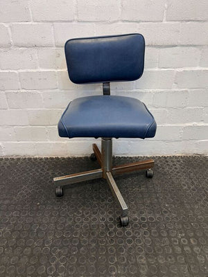 Mid Century Office Chair with Padded Seating (Metal Frame Rusted)