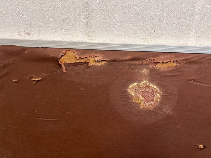 Office White Board with Metal Frame (Damaged with Smears & Scratches) (Width: 122cm)(Height: 103cm) - PRICE DROP