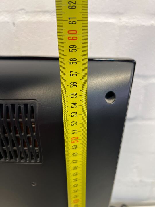 Samsung 32" LCD Black TV (Model: LA32B350F1) - PRICE DROP