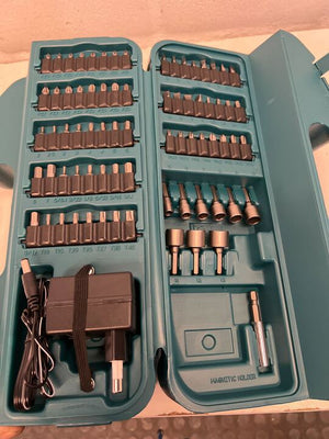 Makita Blue Drill & Drill Set in Toolbox (6723D)