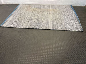 Chevron Cream Carpet (Stained) (286cm x 201cm)