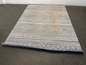 Chevron Cream Carpet (Stained) (286cm x 201cm)